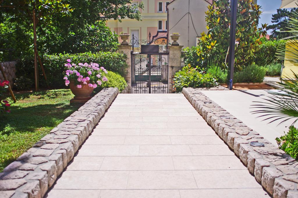 Dagmar Gostinjska kuća 5*
